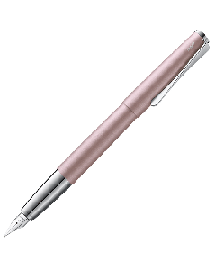 This LAMY Studio Special Edition Fountain Pen Rose Matte has polished chrome accents which make the metallic pink stand out. 