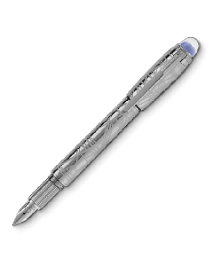 This Montblanc StarWalker SpaceBlue Metal Fountain Pen has the snowcap emblem on the cap in a dome. 