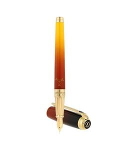 This Line D Montecristo Le Crepuscule Fountain Pen is designed by S.T. Dupont Paris. 