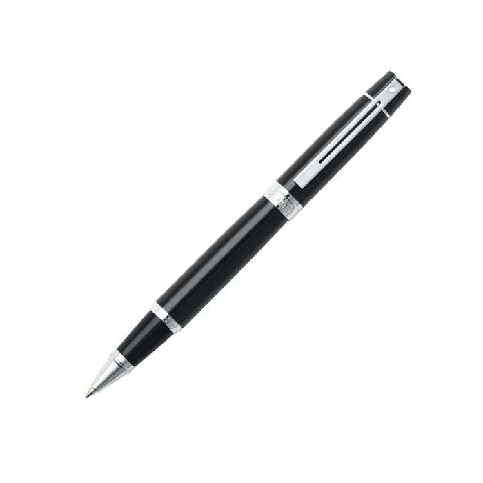 The Sheaffer '300' series is personified by its contemporary design and numerous elegant finishes.