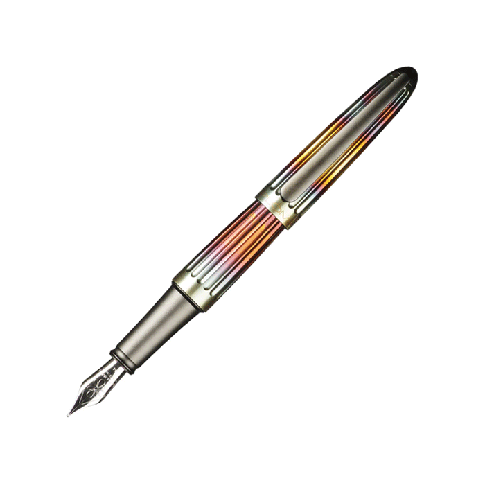 This Diplomat Aero Flame Fountain Pen is made with aluminium. 