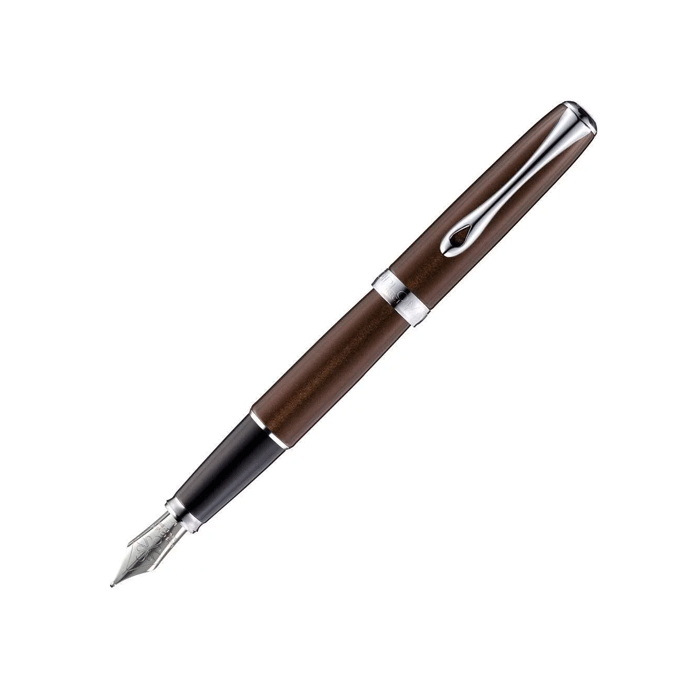 Diplomat's Excellence A2 Marrakesh Chrome Fountain Pen comes with a stainless steel nib and polished chrome trims. 