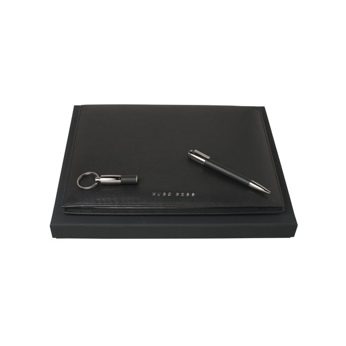 The A4 black leather folder, ballpoint and keyring comes in a Hugo Boss presentation box.