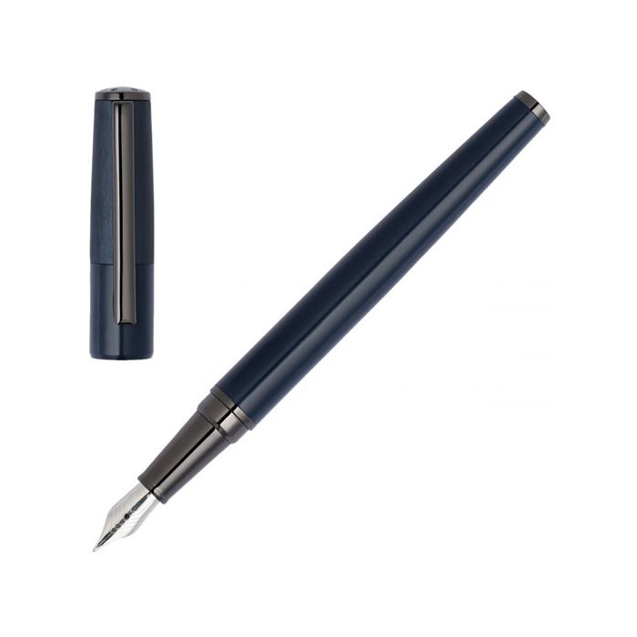 This Gear Minimal All Navy Fountain Pen has been designed for Hugo Boss.