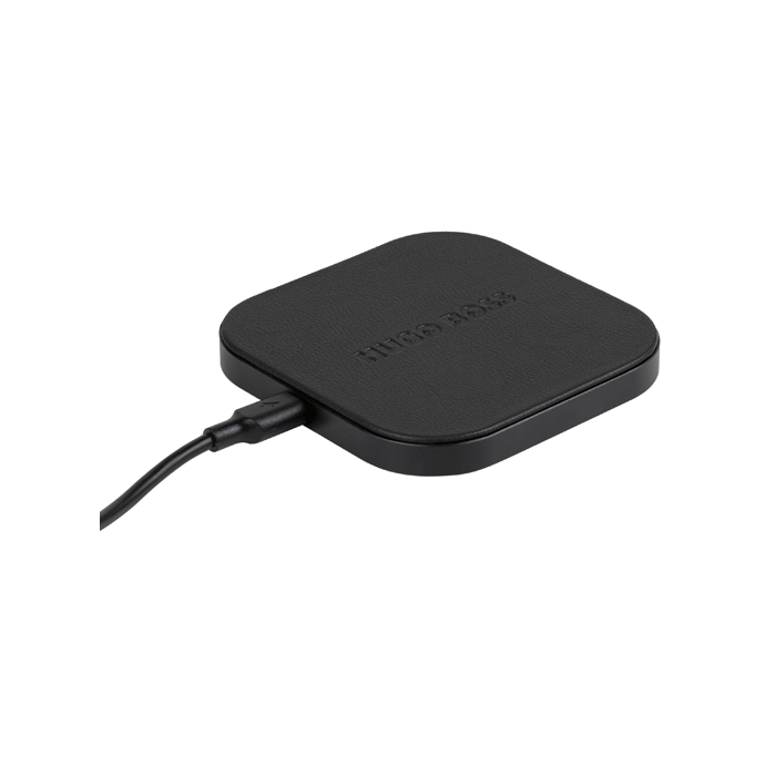 This Hugo Boss Iconic Wireless Charger in Black will come in a branded gift box. 