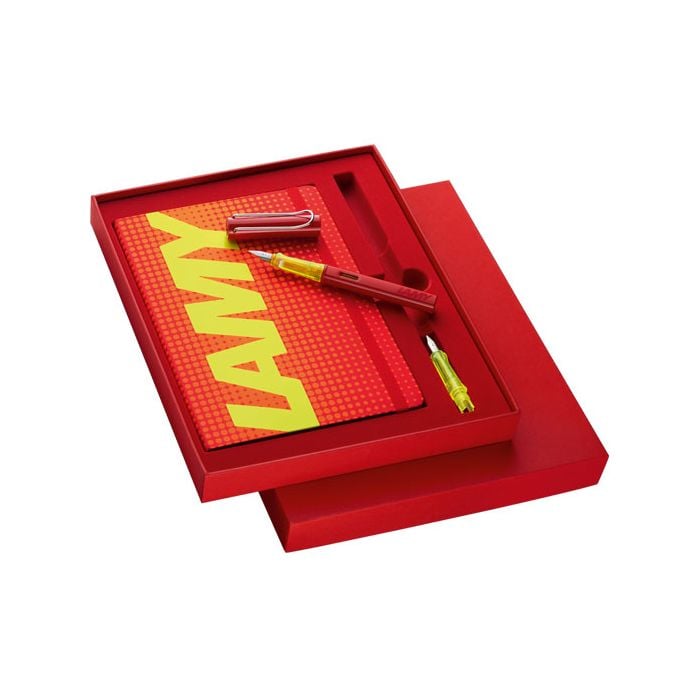 This AL-Star Special Edition Glossy Red Fountain Pen Paper Set is designed by LAMY. 