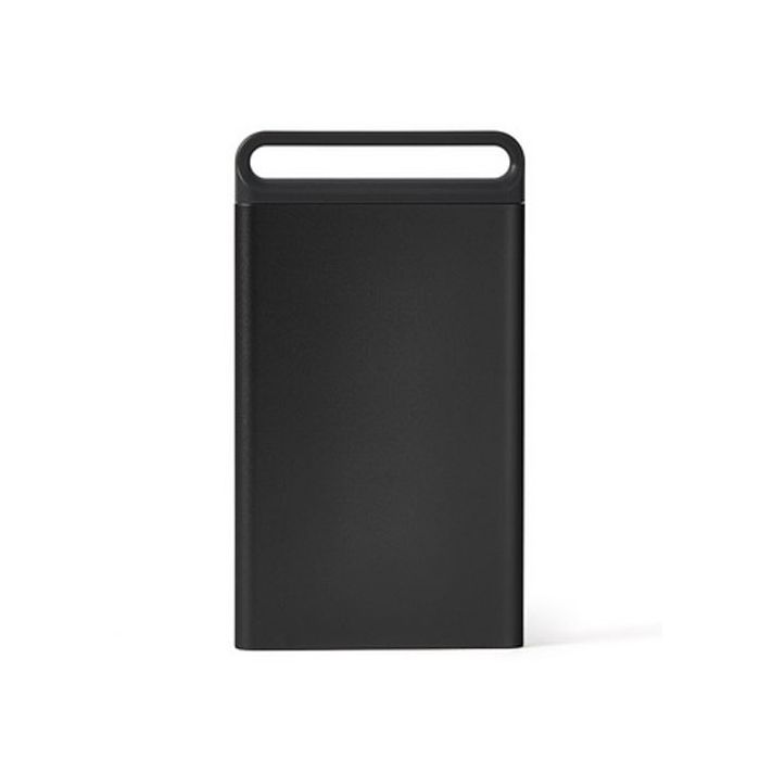 This Nomaday Black Business Card Case was designed by Lexon. 