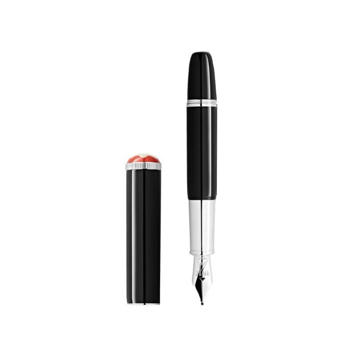 This Heritage Rouge et Noir 'Baby' Black Fountain Pen was designed by Montblanc. 