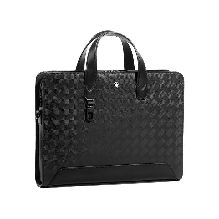 The Extreme 3.0 Black Slim Document Case has been designed by Montblanc. 