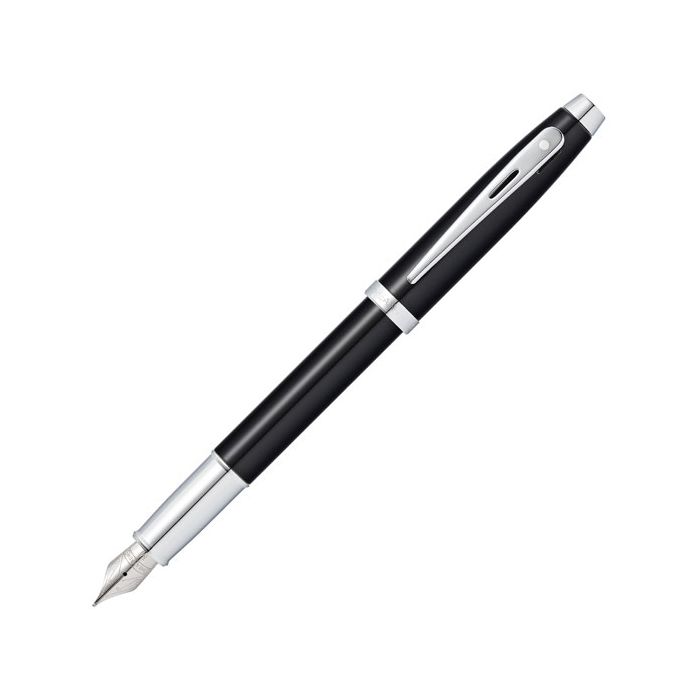 This 100 Glossy Black Lacquer Fountain Pen is designed by Sheaffer.