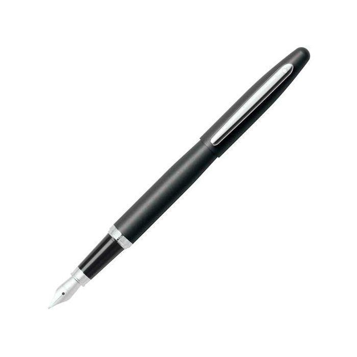 This Matte Black VFM Fountain Pen is designed by Sheaffer.